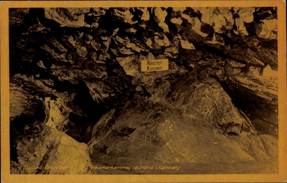 Postcard Bad Segeberg in Holstein, smokehouse in the cave in the Kalkberg