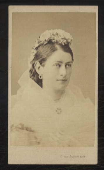 CdV portrait Princess Maria Antonia v. Saxe-Coburg-Gotha, born v. Koháry-Csábrág-Szitnya