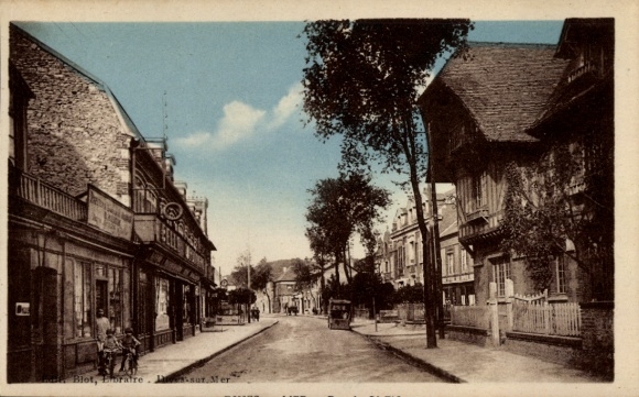 Ak Dives sur Mer Calvados, Straße