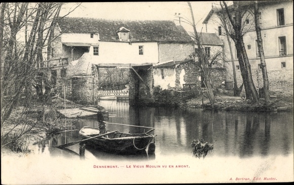 Postcard Dennemont Yvelines, The Old Mill seen upstream
