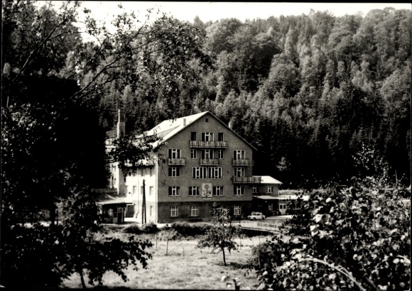 Ak Wiesa Thermalbad Wiesenbad im Erzgebirge, Ferienheim des BKK Regis