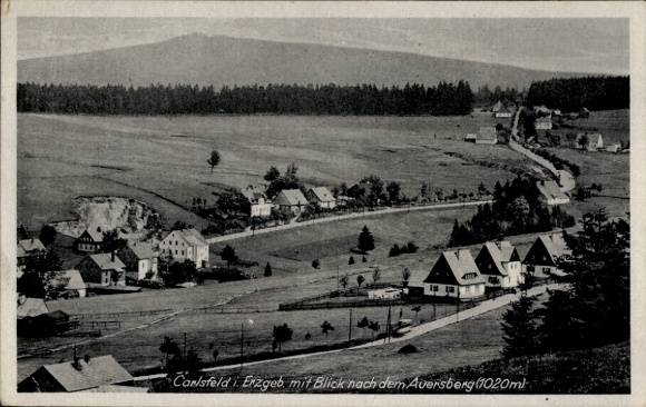 Postcard Carlsfeld Eibenstock in the Ore Mountains, Carlsfeld Ore Mountains, view of Auersberg, houses, landscape