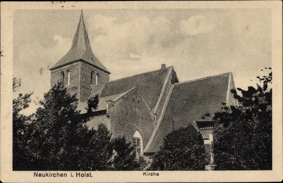 Postcard Neukirchen in Ostholstein, exterior view of the church