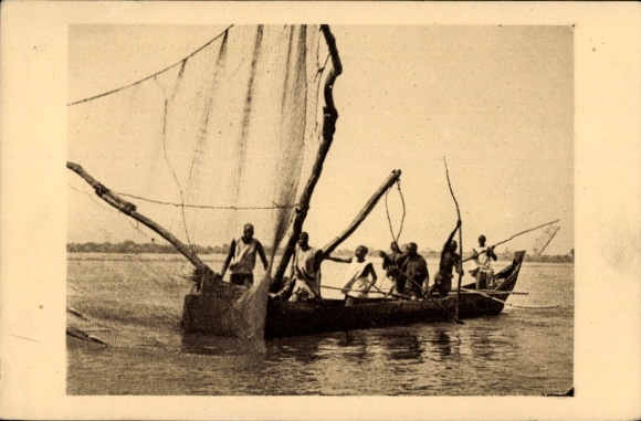 CPA Bongor Tchad, Barque de pêche sur le Chari