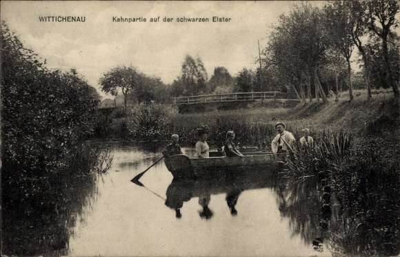 Ak Wittichenau in der Oberlausitz, Kahnpartie auf der schwarzen Elster, Natur, Fluss, vier Person