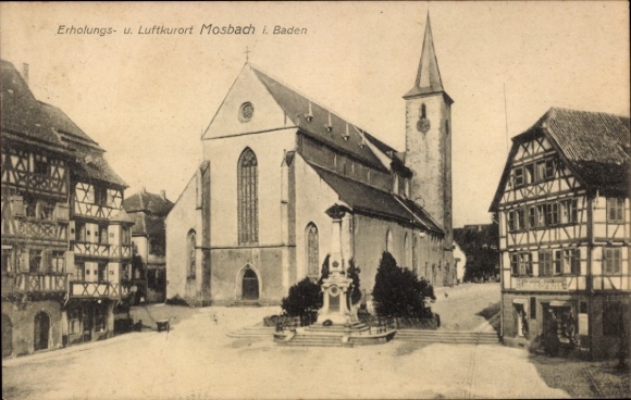 KP Mosbach am Odenwald Baden, kościół, domy z muru pruskiego, fontanna, widok na miasto, ośrodek wczasowy