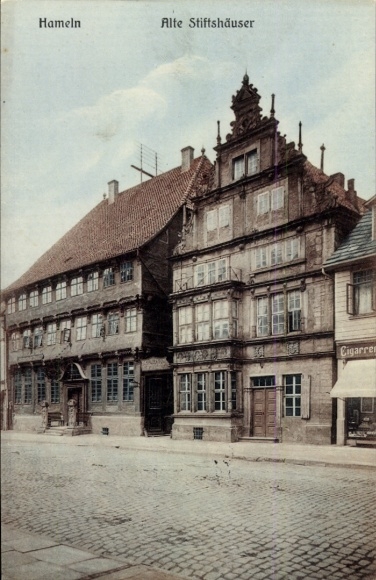 Ak Hameln an der Weser Niedersachsen, Alte Stiftshäuser, Straße, Ziegelhäuser, Werbung für Cigarr