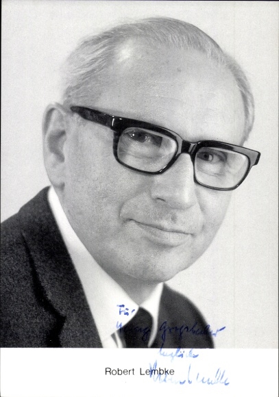 Postcard journalist and television presenter Robert Lembke, portrait, autograph