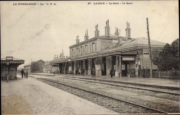 Postcard Laigle Orne, The Station, The Quay