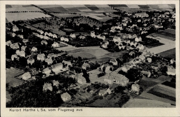 Ak Kurort Hartha Hintergersdorf Tharandt im Erzgebirge, Luftaufnahme