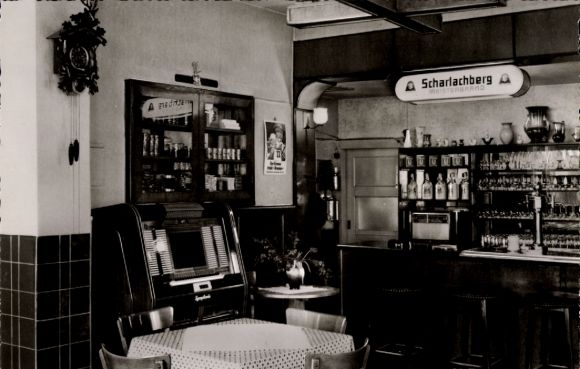 PC Steinberg Gedern in Hesse, Gasthaus Pension Zum Steinberg, Scharlachberg, bar, music box