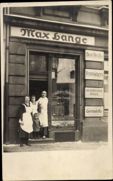 Photo Postcard Dresden West Cotta ?, confectionery and bakery Max Lange