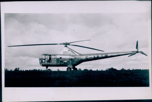 Photo helicopter G-AKTW