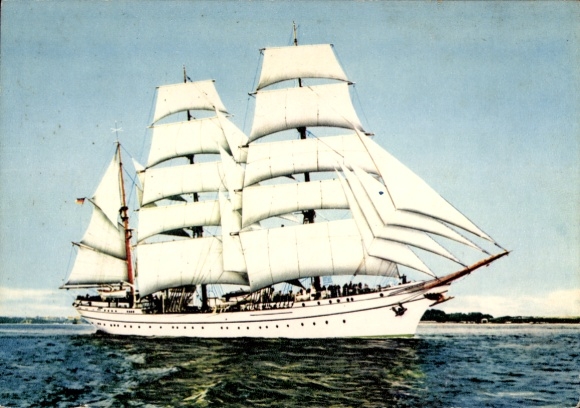 Postcard sailing training ship Gorch Fock