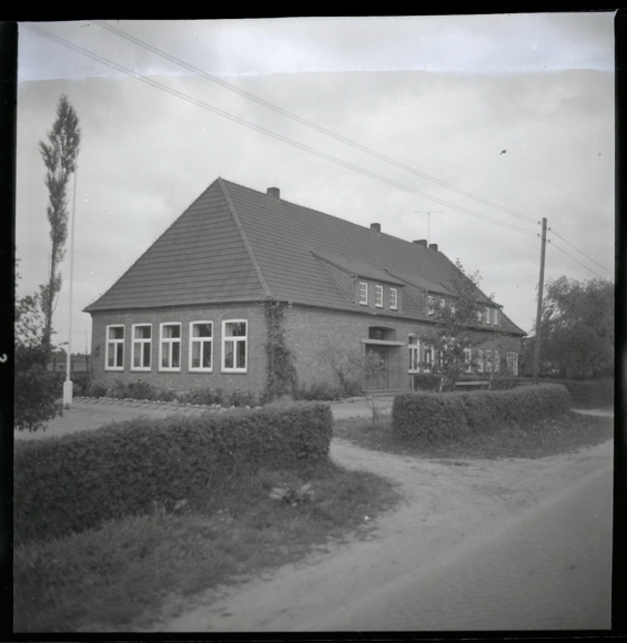 6 celluloid negatives Erlte Visbek in Lower Saxony, school, house, street