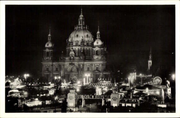 Postcard Berlin Mitte, Christmas market 1937, cathedral, St. Mary's Church