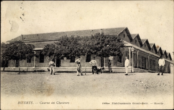 Postcard Bizerte Tunesien, Barracks of Hunters