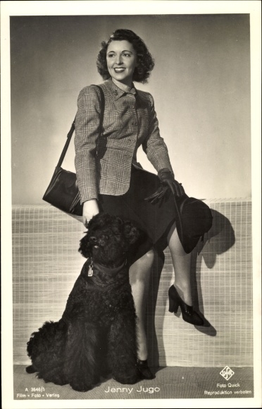 Postcard actress Jenny Jugo, dog