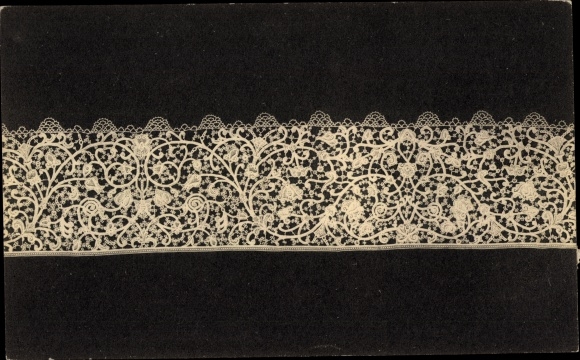 Postcard Zele Ostflandern, Vereeniging voor Kunstkantwerk, Artistic laces