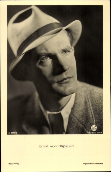 Postcard actor Ernst von Klipstein, portrait with hat, Ross Verlag A 3141 2