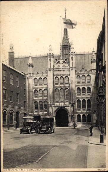 Postcard London City England, The Guildhall, Flag, Cars