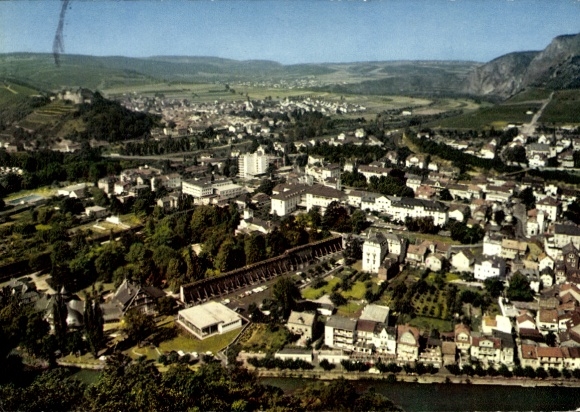 Ak Bad Münster am Stein Bad Kreuznach am Nahe, luchtfoto van de stad, wijngaarden, rivier, A...