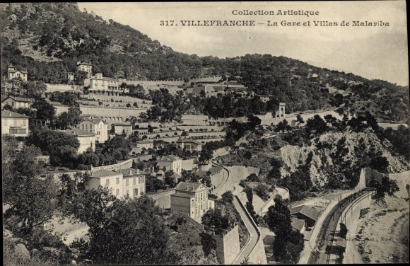 Postcard Villefranche Yonne, The Station and Villas of Malariba