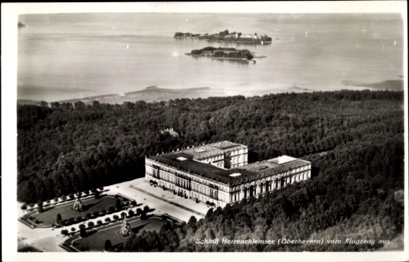KP Herrenchiemsee Herreninsel Chiemsee Górna Bawaria, fotografia lotnicza, zamek