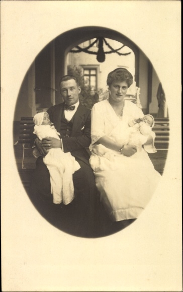 Photo Postcard Friedrich von Hohenzollern, Margarete von Sachsen, Maria Antonia, Maria Adelgunde, 1921