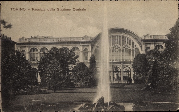 Postcard Turin Turin Piedmont, Façade of the Central Station