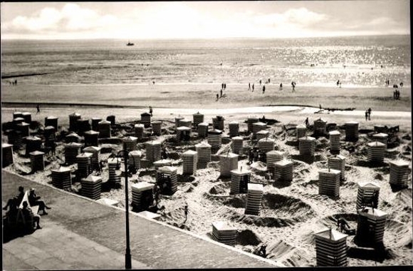 10 old PCs Insel Borkum, various views