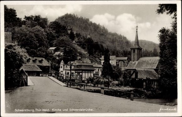 Postcard Schwarzburg im Schwarzatal Thuringia, church and Schwarzabrücke
