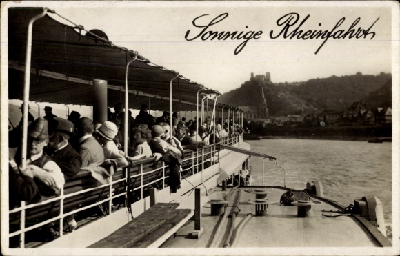 Picture steamer Ernst Ludwig on the Rhine