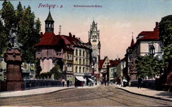 Ak Freiburg im Breisgau,  Schwabentorbrücke,  Gebäude, Straßenansicht