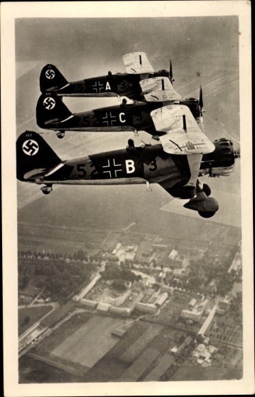 Postcard Henschel Hs 123, Luftwaffe, dive combat single seater