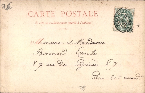 Ak Versailles Yvelines, straat met mensen, winkels, huizen, zondag, zwart-witfoto