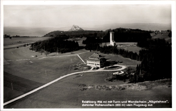 Ak Onstmettingen Albstadt in Württemberg, Hoher Raichberg, Luftaufnahme von  Turm und Wanderheim,