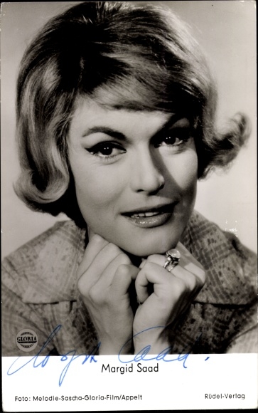 Postcard actress and director Margit Saad, portrait, autograph