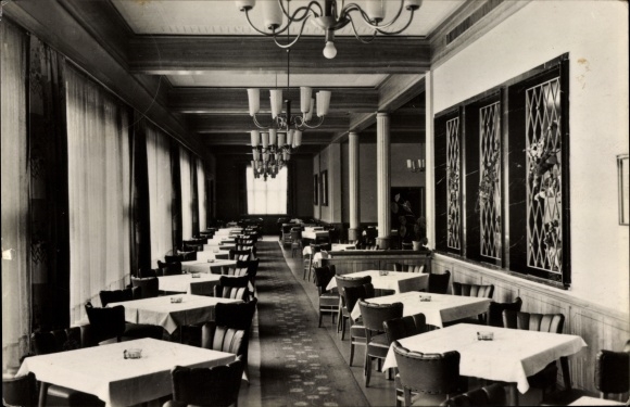 KP Wolgast w Meklemburgii-Pomorzu Przednim, restauracja HO Four Seasons, widok wnętrza
