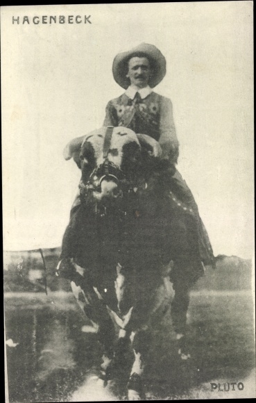 PC Hamburg Eimsbüttel Stellingen, Tierpark Hagenbeck, cowboy rides cattle