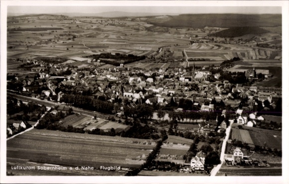 Ak Bad Sobernheim an der Nahe, Luftkurort  Flugbild, idyllische Landschaft, bewaldete Höhen, hist