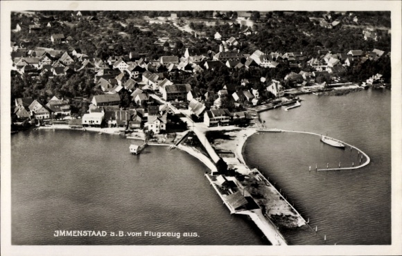 Ak Immenstaad am Bodensee, Luftbild von Immenstaad, Häuser, See, Flugzeugansicht