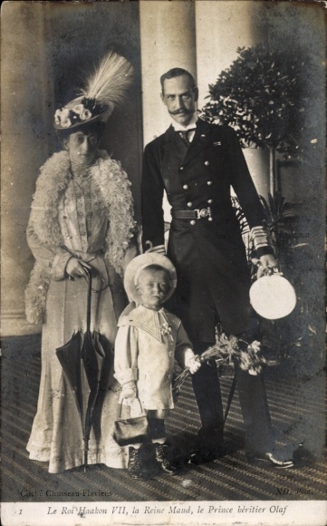 Ak, król Norwegii Haakon VII, królowa Maud, książę Olaf, portret