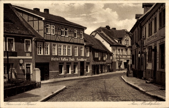 Ak Gernrode Quedlinburg in het Harzgebergte, Hotel Kaffee Dietz, banketbakkerij, Am Marktplatz, geplaveide straat