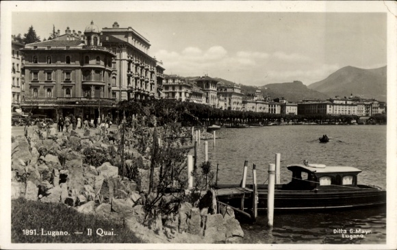 KP Lugano Canton Ticino Szwajcaria, Il Quai, budynek, woda, łódź