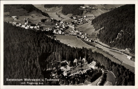 Ak Todtmoos in het Zwarte Woud, Wehrawald Sanatorium, luchtfoto