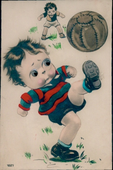 Wackelaugen Postcard Children playing football