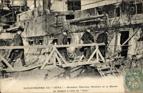 Postcard Var France, Catastrophe du Iena, Monsieur Thomson Ministre de la Marine, A bord du Iena