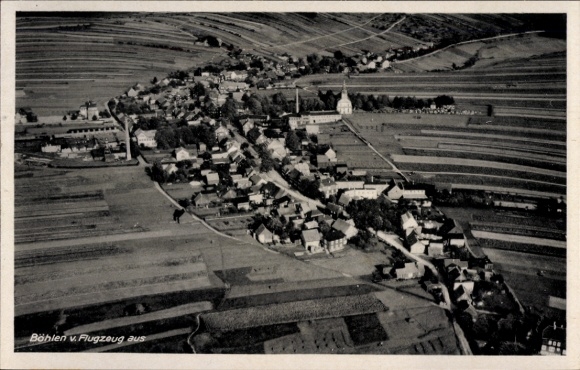 Postcard Böhlen in the district of Leipzig, aerial view of rural surroundings, residential buildings, church