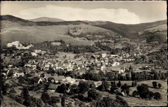 Ak Metzeral Elsass Haut Rhin, Landschaft mit Hügeln, Häusern, Bäumen, Ort Metzéral